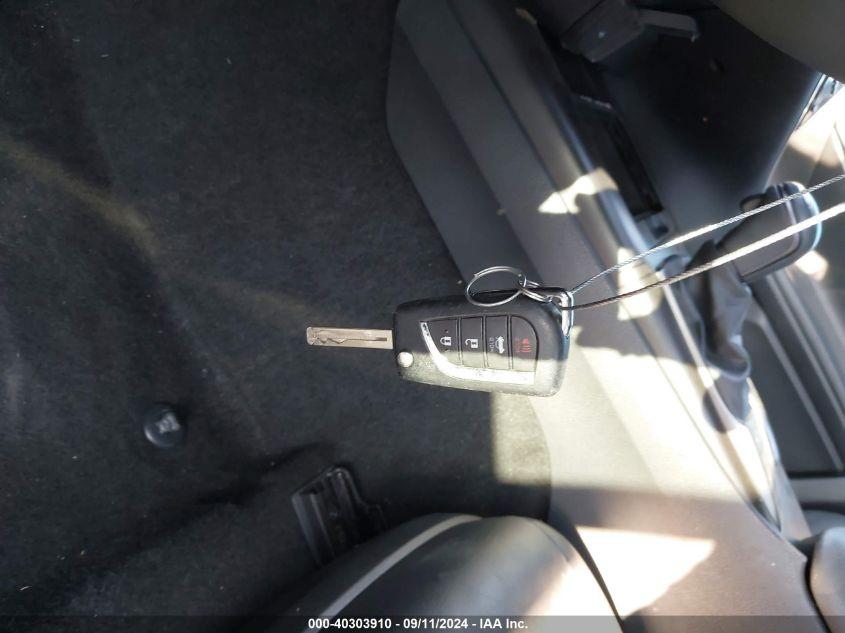 TOYOTA CAMRY SE 2022