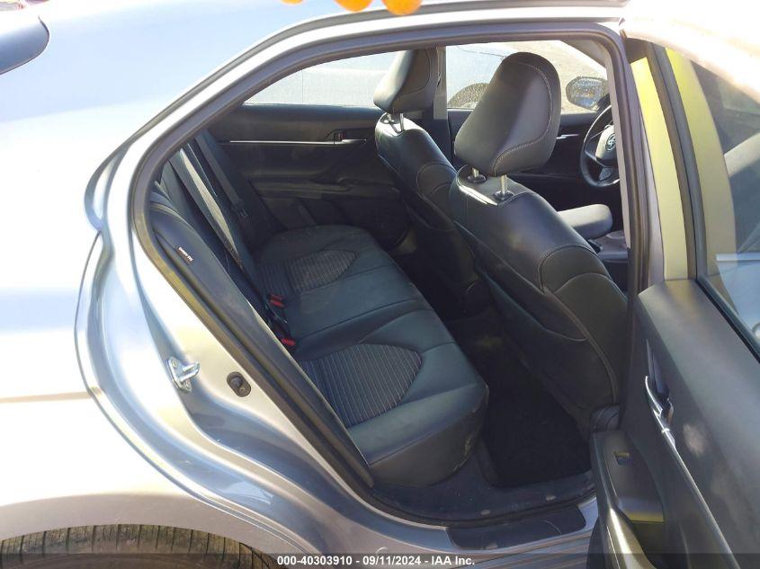 TOYOTA CAMRY SE 2022