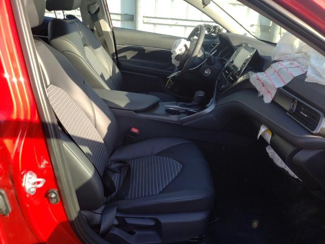 TOYOTA CAMRY SE 2021