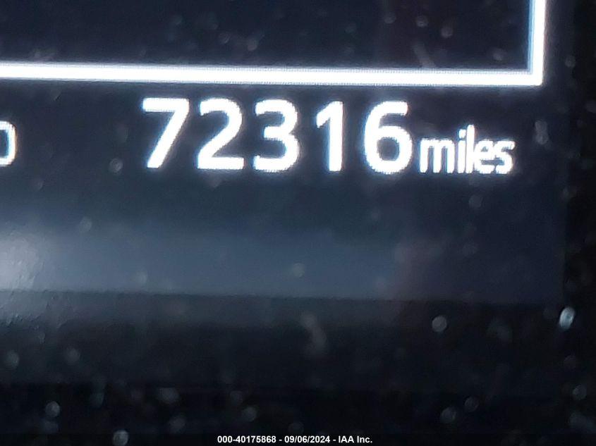 TOYOTA CAMRY SE 2021