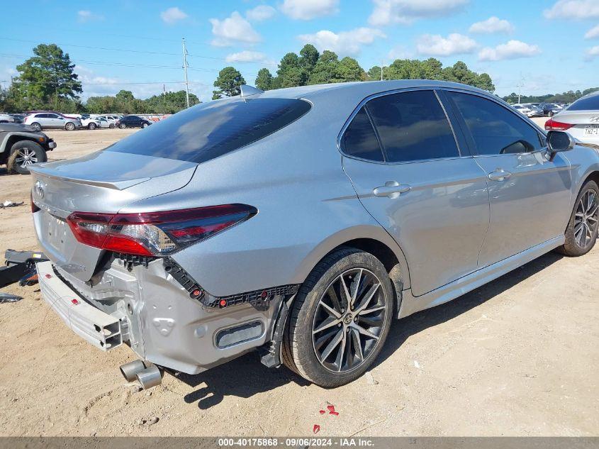 TOYOTA CAMRY SE 2021