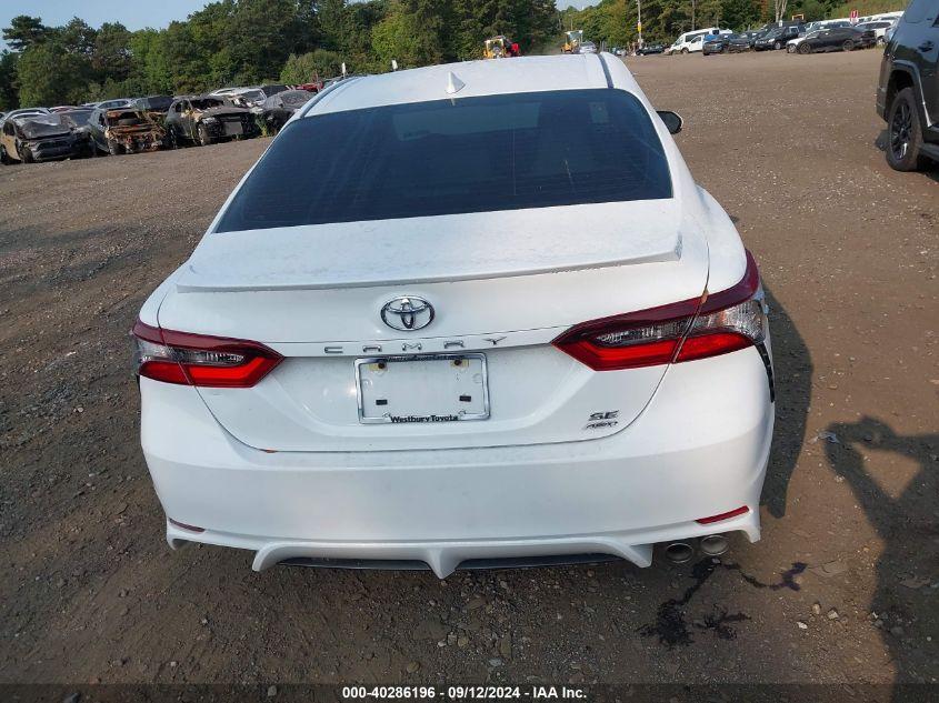 TOYOTA CAMRY SE AWD 2022