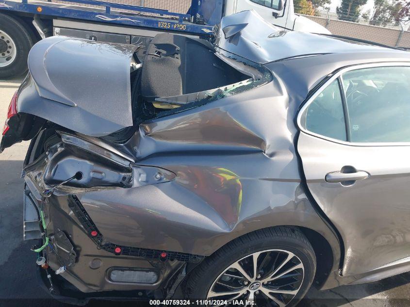 TOYOTA CAMRY SE HYBRID 2020