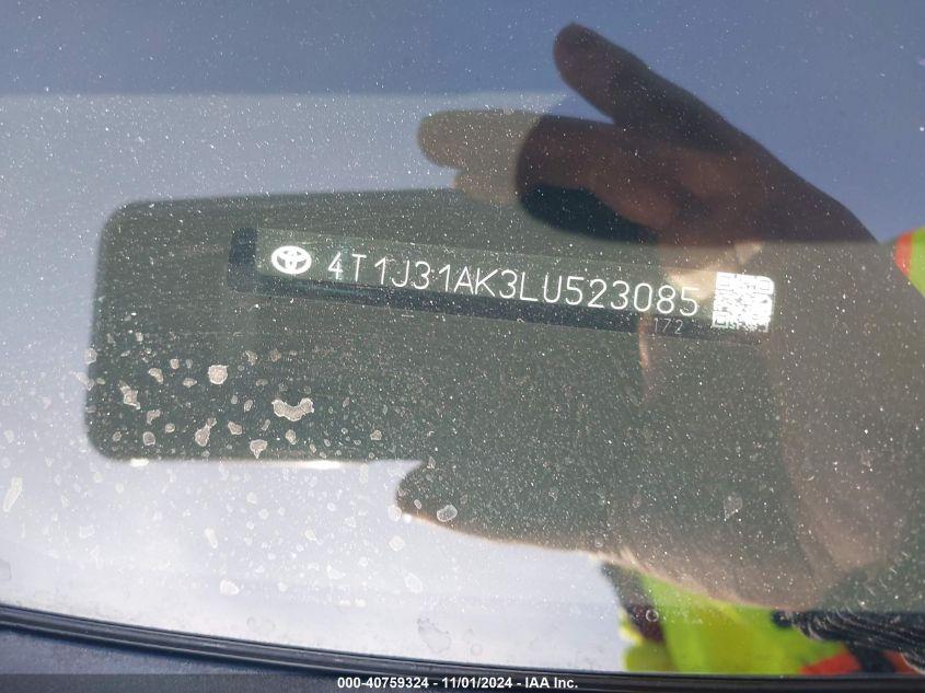 TOYOTA CAMRY SE HYBRID 2020