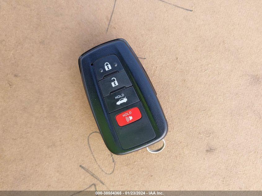 TOYOTA AVALON XLE 2022