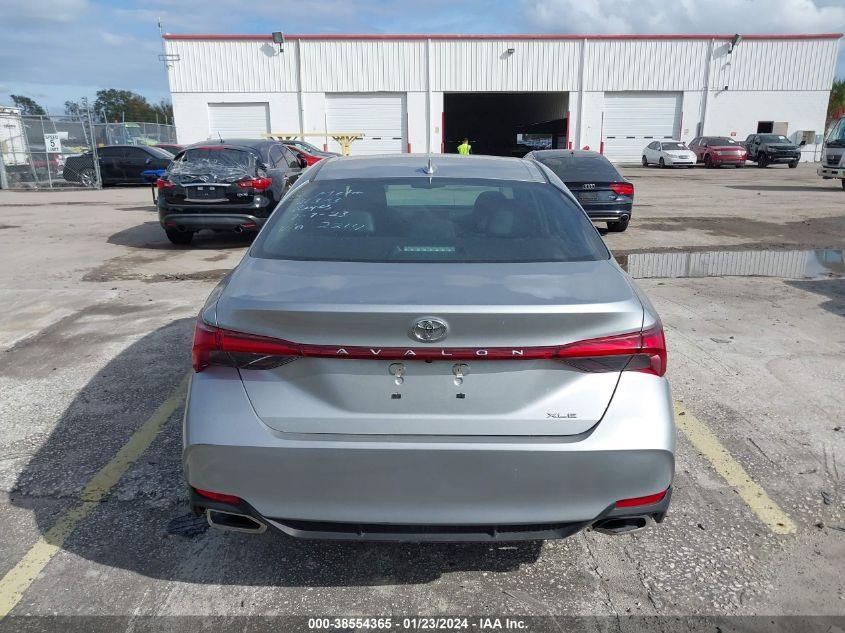 TOYOTA AVALON XLE 2022