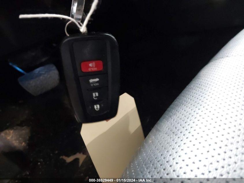 TOYOTA CAMRY XSE HYBRID 2022