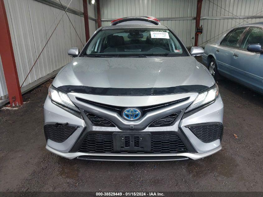 TOYOTA CAMRY XSE HYBRID 2022