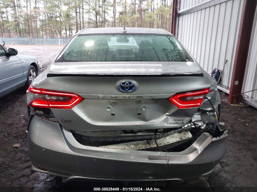 TOYOTA CAMRY XSE HYBRID 2022