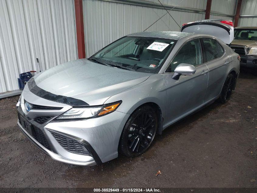 TOYOTA CAMRY XSE HYBRID 2022