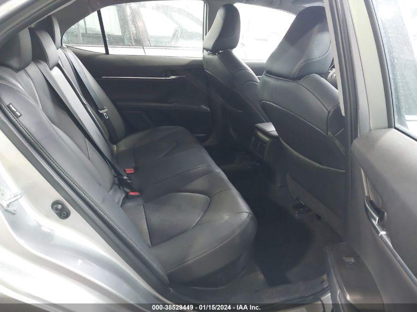 TOYOTA CAMRY XSE HYBRID 2022