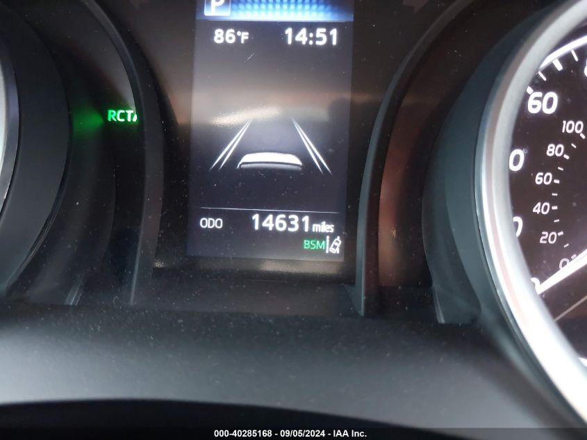 TOYOTA CAMRY LE 2022