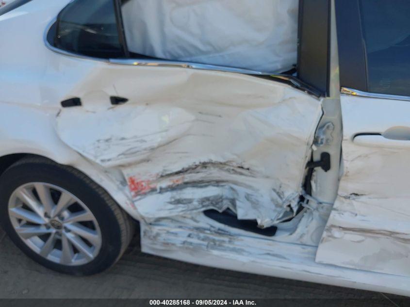 TOYOTA CAMRY LE 2022