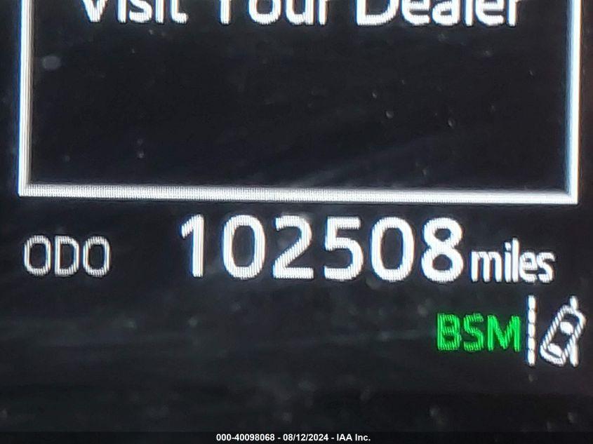 TOYOTA CAMRY LE 2022