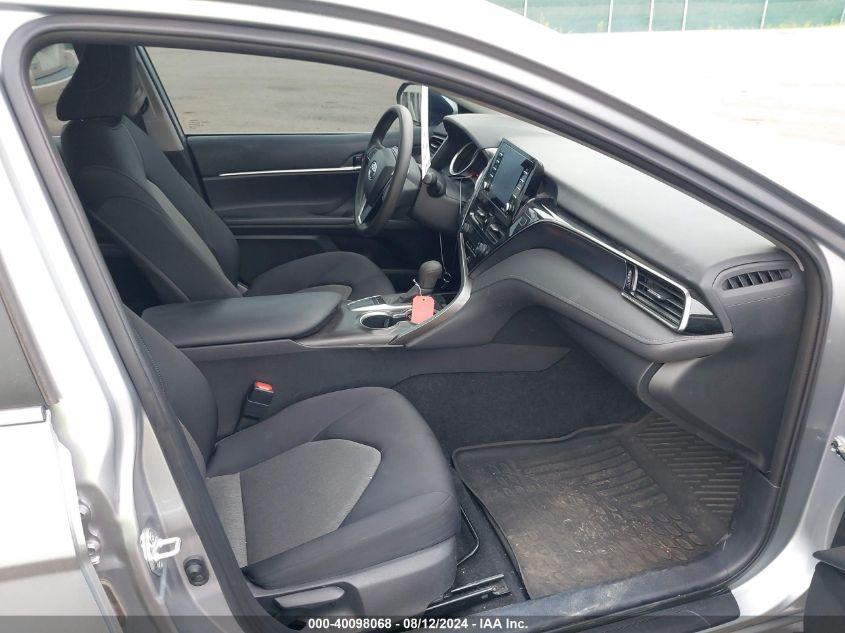 TOYOTA CAMRY LE 2022