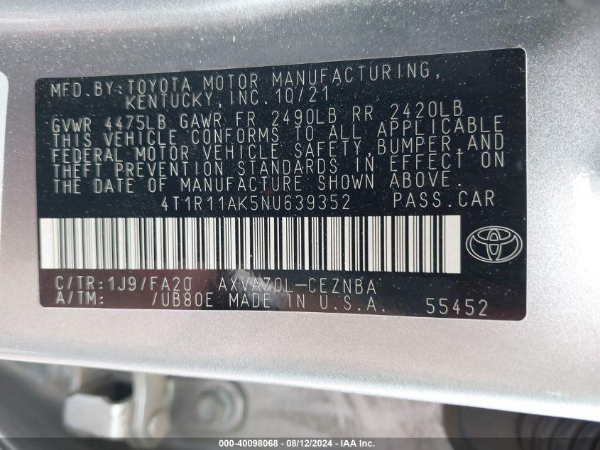 TOYOTA CAMRY LE 2022