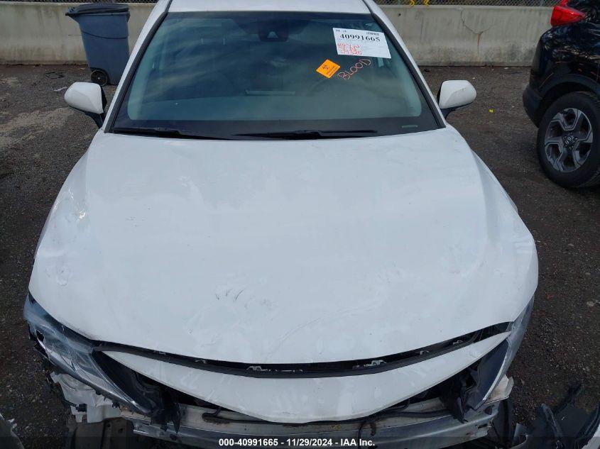 TOYOTA CAMRY LE 2022