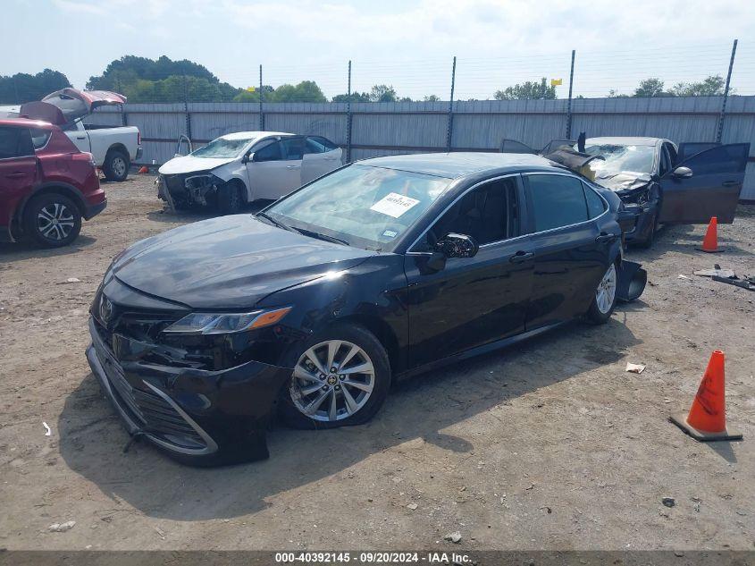 TOYOTA CAMRY LE 2024