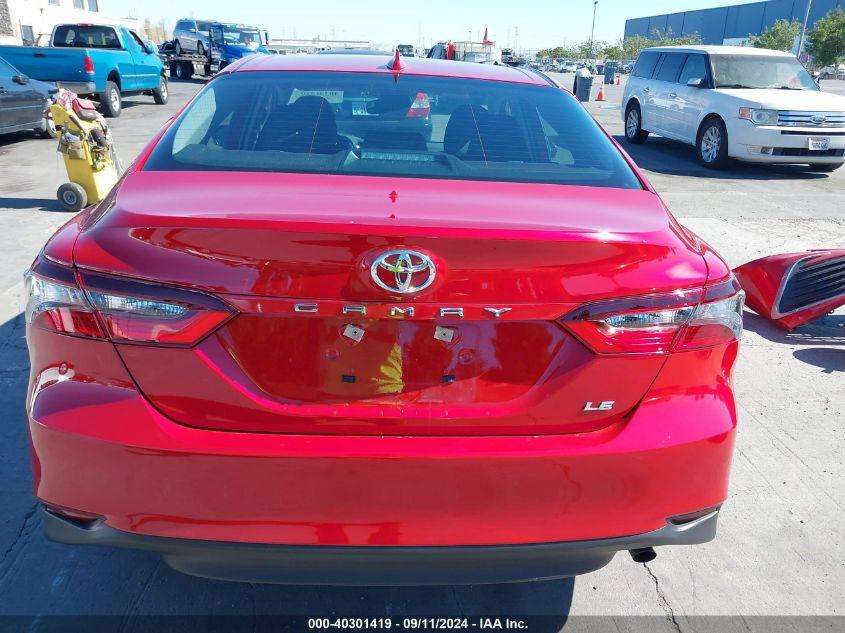 TOYOTA CAMRY LE 2024