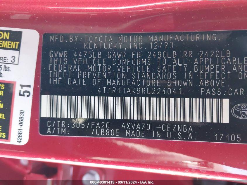 TOYOTA CAMRY LE 2024