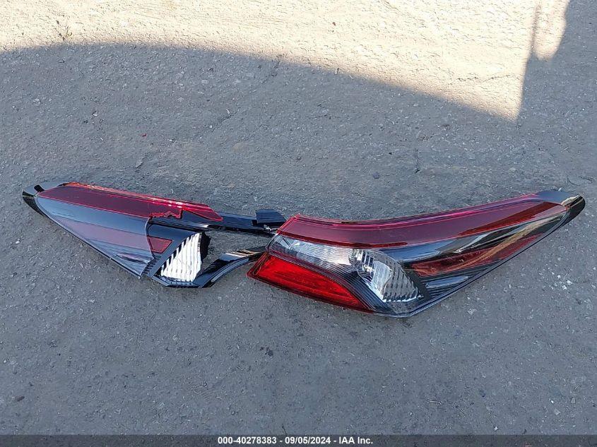 TOYOTA CAMRY SE 2024