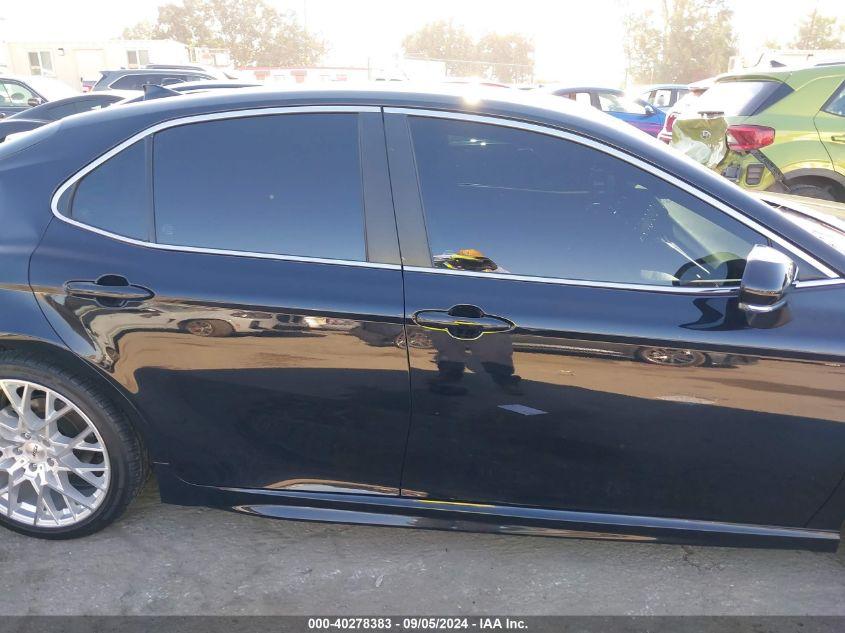 TOYOTA CAMRY SE 2024