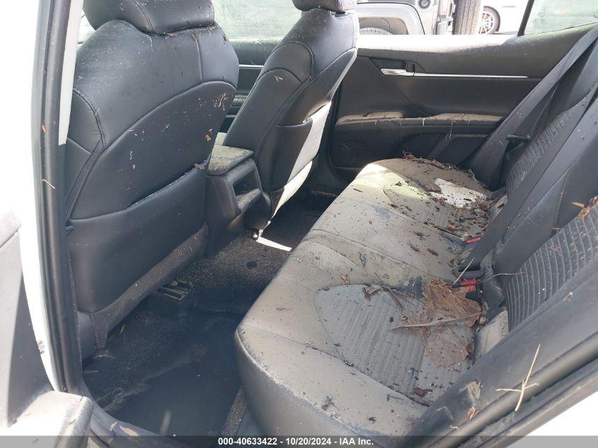 TOYOTA CAMRY SE 2022