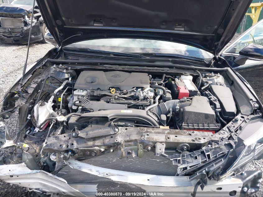 TOYOTA CAMRY SE 2023