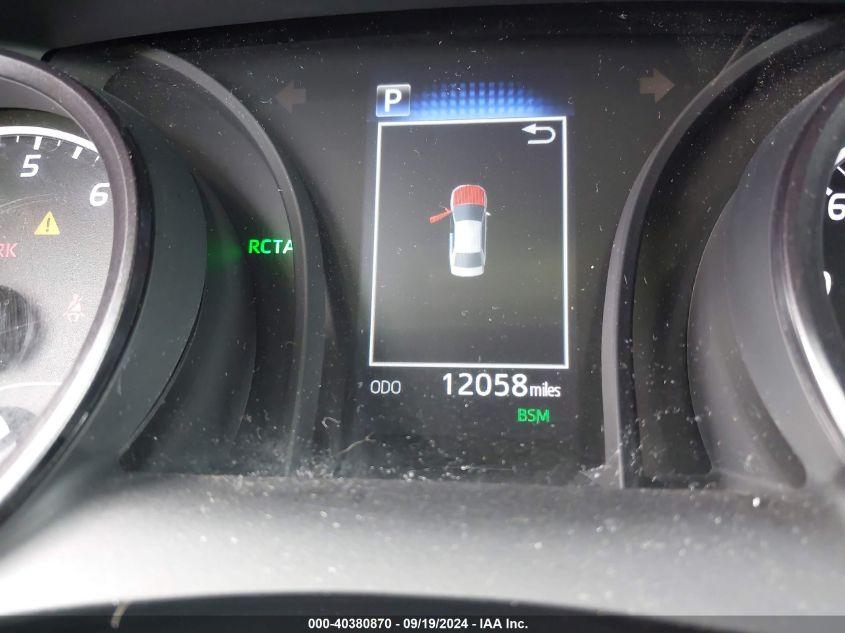 TOYOTA CAMRY SE 2023