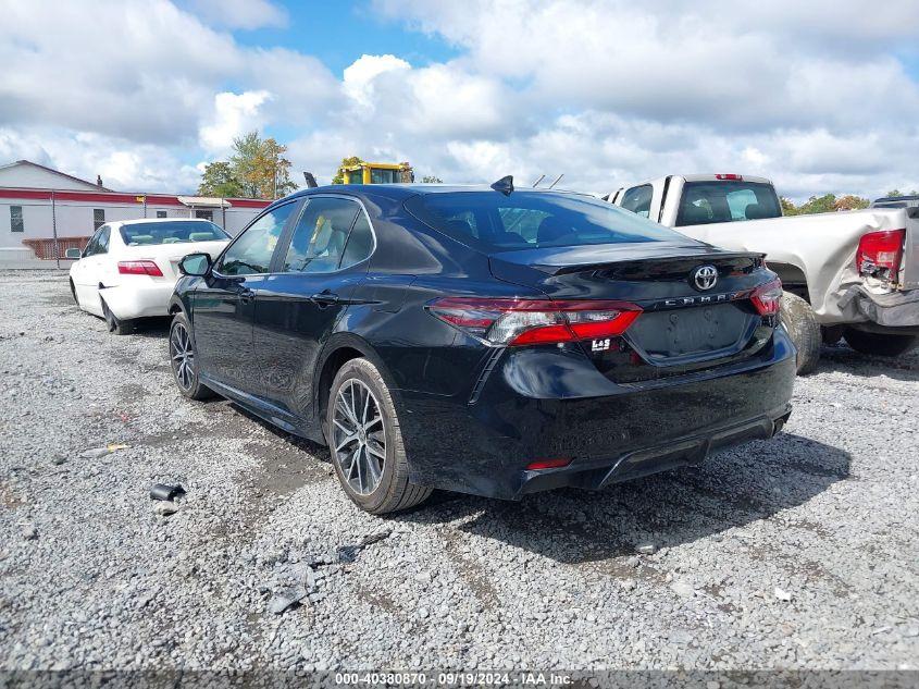 TOYOTA CAMRY SE 2023