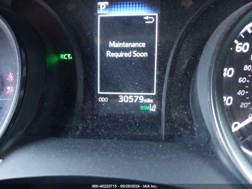 TOYOTA CAMRY SE 2022