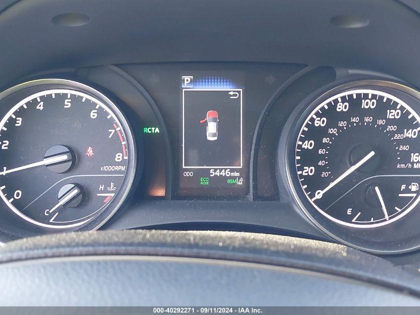 TOYOTA CAMRY SE 2024