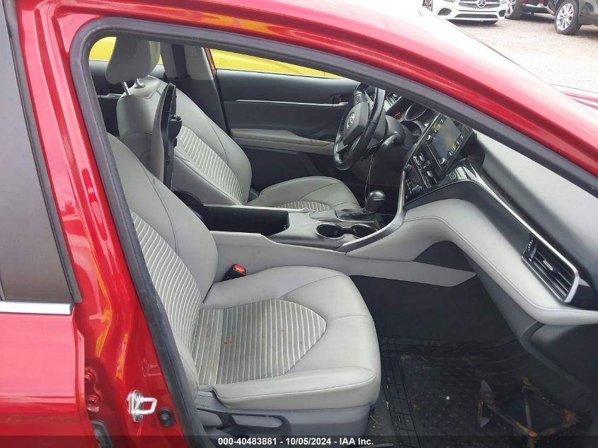 TOYOTA CAMRY SE 2021