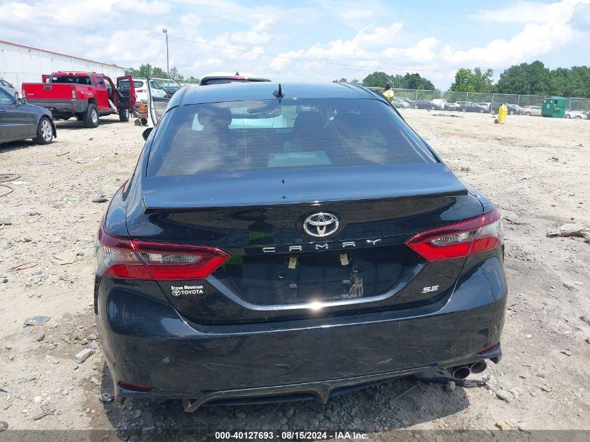 TOYOTA CAMRY SE 2021