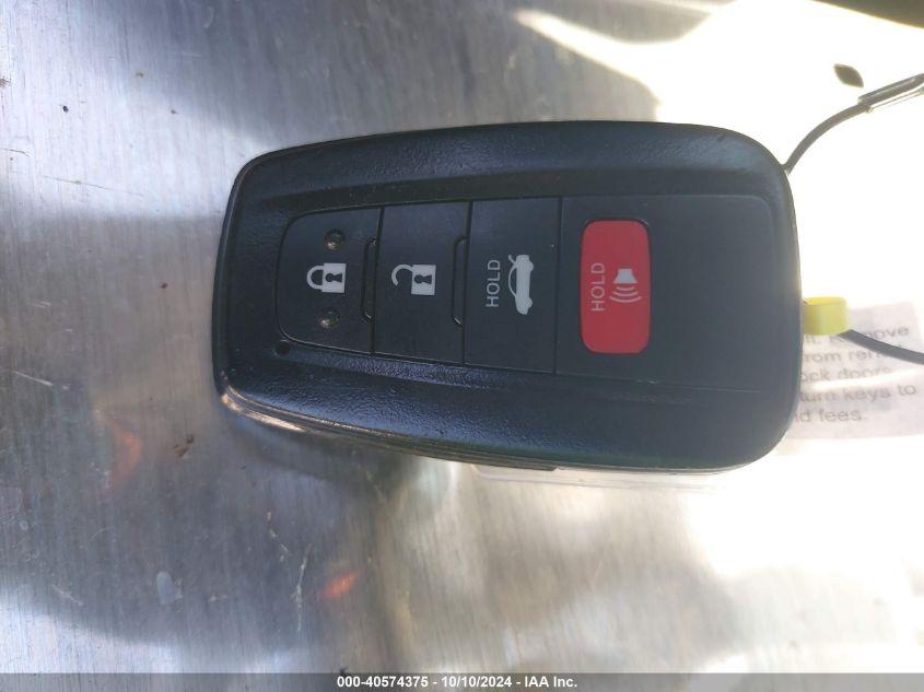 TOYOTA CAMRY SE NIGHT SHADE/SE 2023