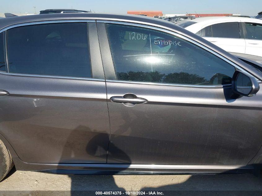 TOYOTA CAMRY SE NIGHT SHADE/SE 2023