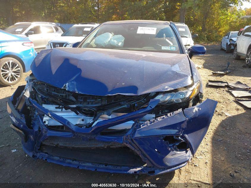 TOYOTA CAMRY SE AWD 2023