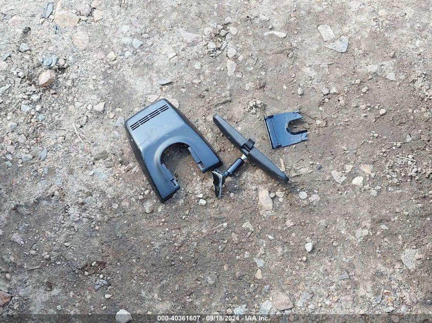 TOYOTA RAV4 HYBRID XLE 2022