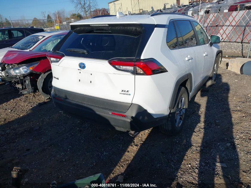 TOYOTA RAV4 HYBRID XLE 2024