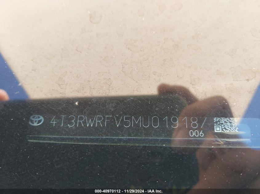 TOYOTA RAV4 HYBRID XLE 2021