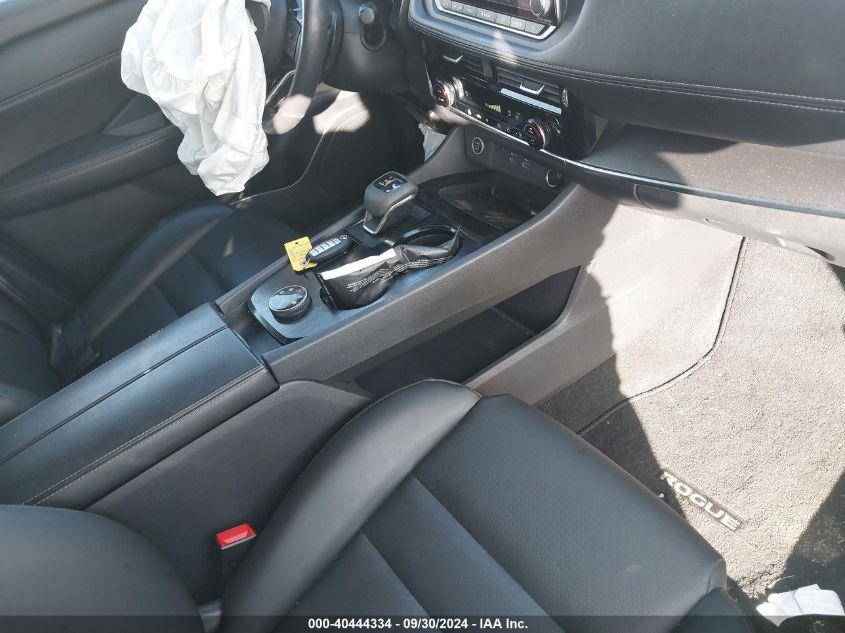 NISSAN ROGUE SV INTELLIGENT AWD 2021