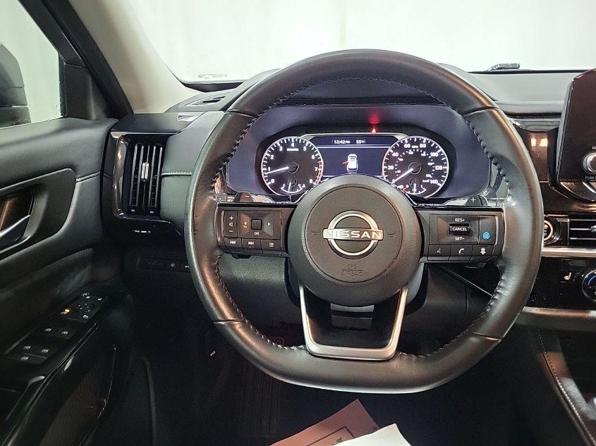 NISSAN PATHFINDER SV 4WD 2022