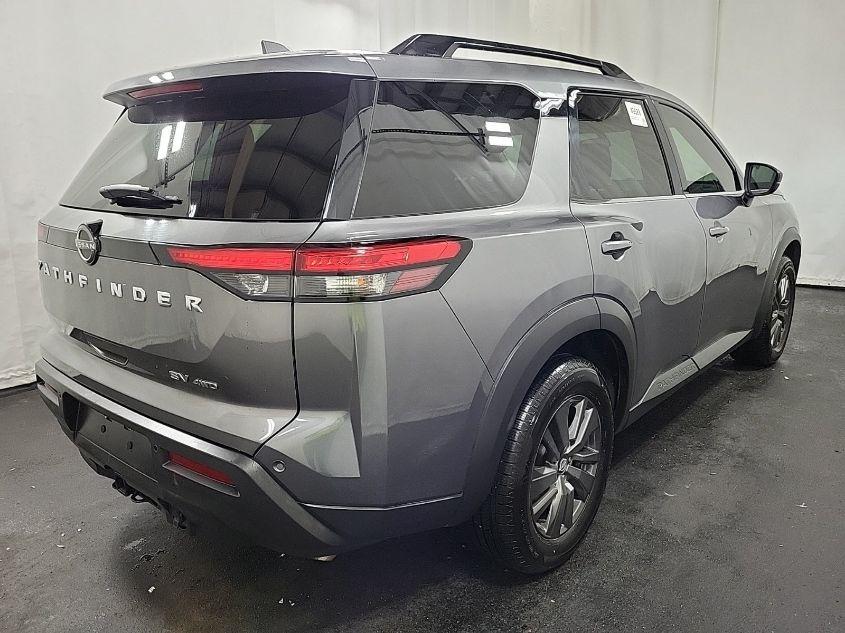 NISSAN PATHFINDER SV 4WD 2022