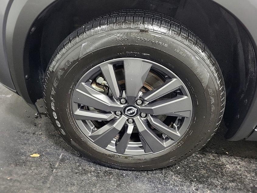 NISSAN PATHFINDER SV 4WD 2022