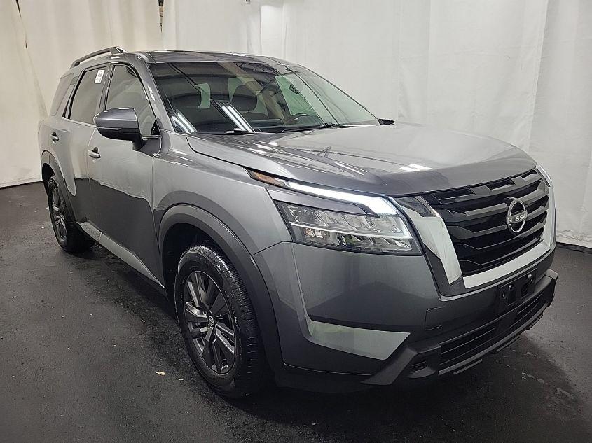 NISSAN PATHFINDER SV 4WD 2022