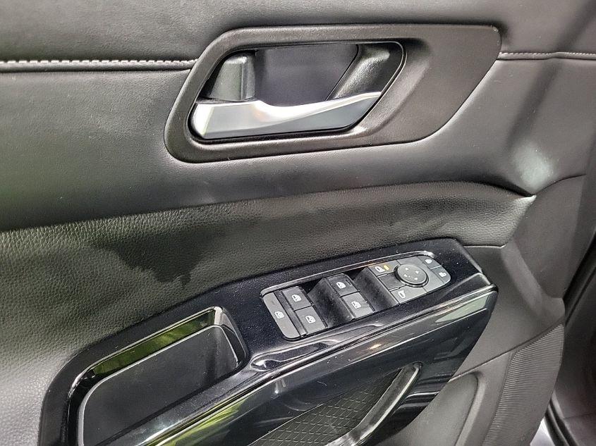 NISSAN PATHFINDER SV 4WD 2022