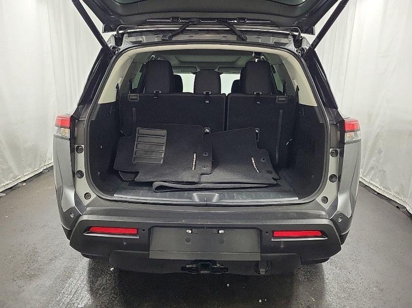 NISSAN PATHFINDER SV 4WD 2022