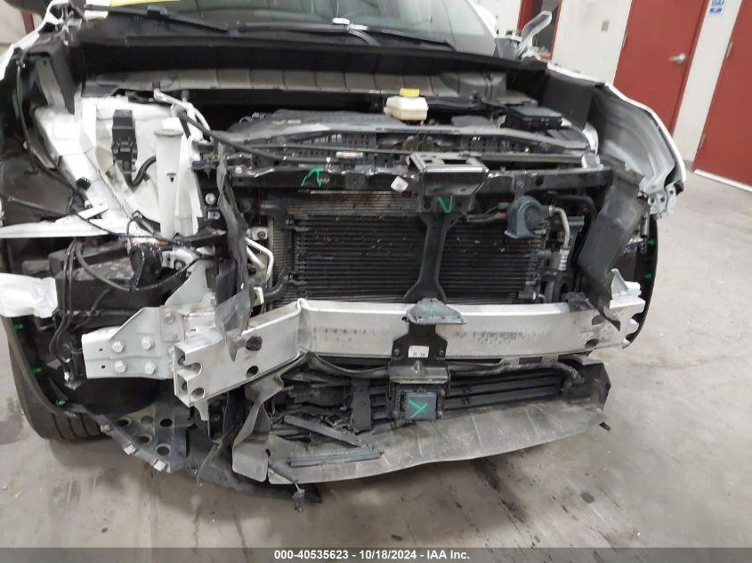 NISSAN PATHFINDER SV 4WD 2022