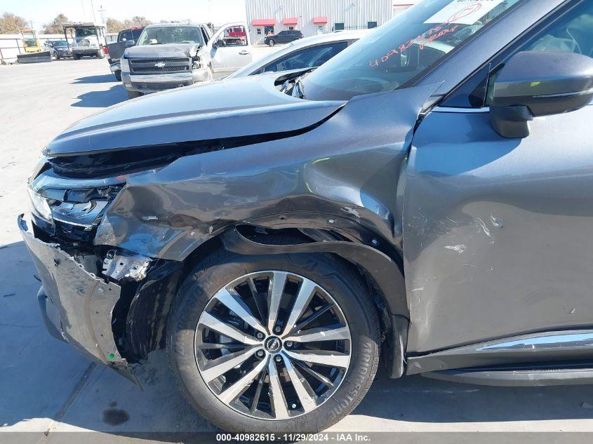 NISSAN PATHFINDER PLATINUM FWD 2024