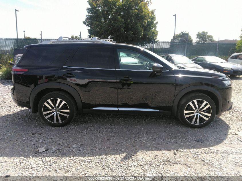 NISSAN PATHFINDER PLATINUM 2023